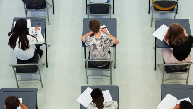 Article thumbnail: Supporters of grammar schools argue they give academically bright children whose families cannot afford private education an opportunity to receive advanced schooling. (Photo: Caia Image/ Getty Images/Collection