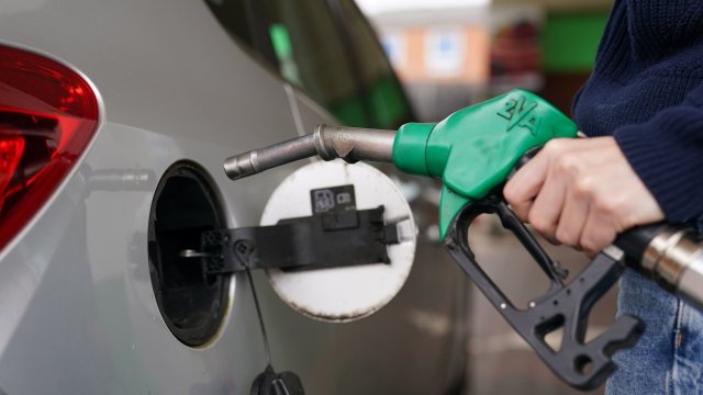 Article thumbnail: File photo dated 01/09/21 of an E10 petrol pump at a petrol station. Drivers benefited from a 6p per litre fall in petrol prices last month, new figures show. The average price of the fuel at UK forecourts decreased from 146.7p on December 1 to 140.6p on December 31, the RAC said. It was the second consecutive monthly price cut. This has brought petrol prices down to a level last seen in early February 2022, before Russia's invasion of Ukraine sparked a surge in the cost of oil. Issue date: Friday January 5, 2024. PA Photo. See PA story TRANSPORT Fuel. Photo credit should read: Joe Giddens/PA Wire