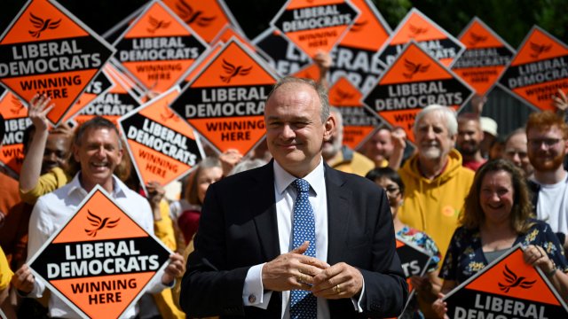 Article thumbnail: Britain's Liberal Democrat party Leader Ed Davey delivers a speech during the launch of the Liberal Democrat general election campaign, in Whittlesford, Cambridgeshire, on May 26, 2024. (Photo by JUSTIN TALLIS / AFP) (Photo by JUSTIN TALLIS/AFP via Getty Images)